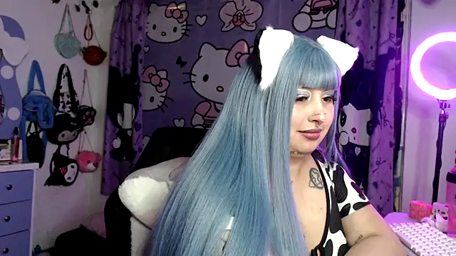 Chat +18 de lussyevans24 ao vivo