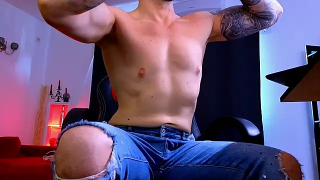 XXX chat uživo modela MightyAaron66