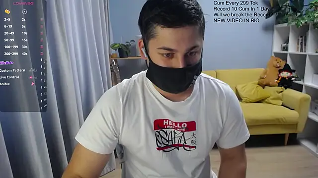 Tomguys' Live XXX Chat