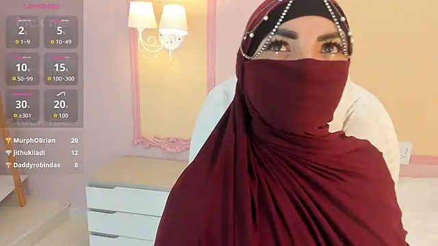 _naylaa_n Webbikameraesitys
