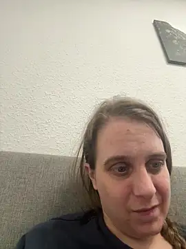 Chantalee Chat XXX live