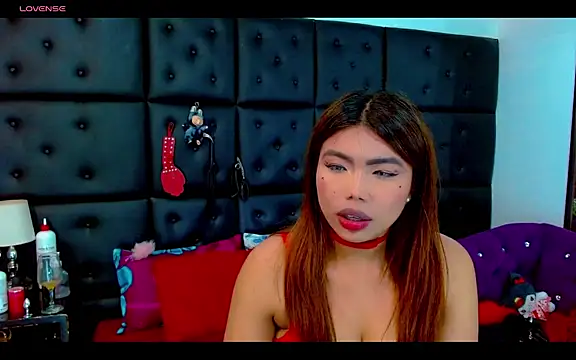 Chat XXX en directo de Cloelombard