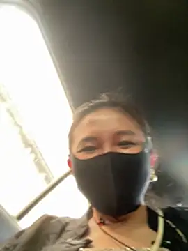 yinyin326 即時 XXX 聊天