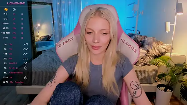 AnyaTaylor_'s Live XXX Chat
