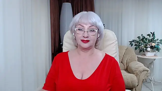 Beautiful_wooman: онлайн-секс-чат