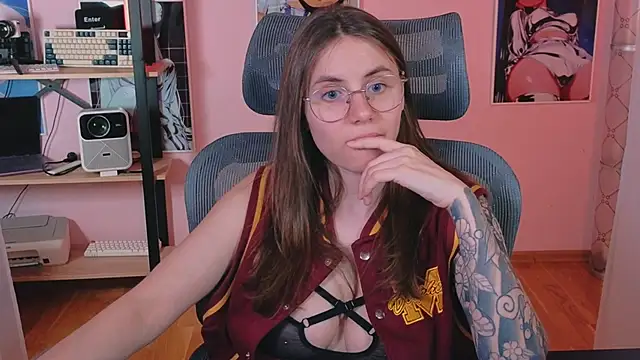 Chat +18 de _AnnaStark_ ao vivo