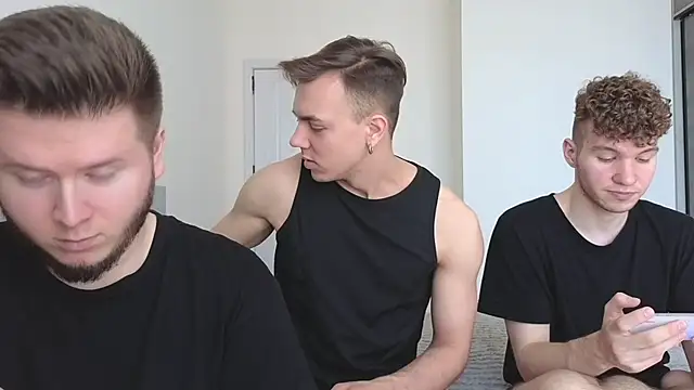 boys_sobolisha Show in webcam