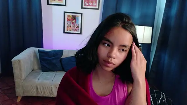 SofiaMante_ – Live XXX-chat