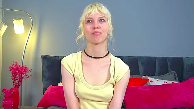 HannahHollis' Live XXX Chat