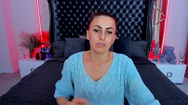 Rebecca_Diamond Show Webcam