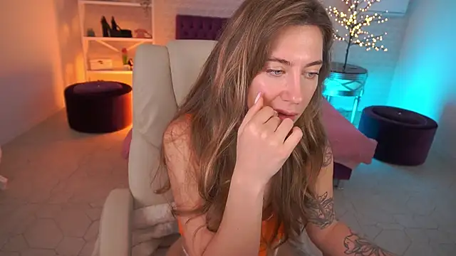 دردشة KateShanny الجنسية المباشرة
