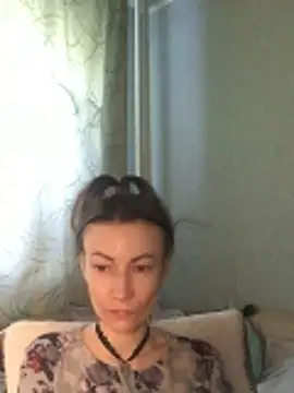JuliaLowqa Obrolan Langsung XXX