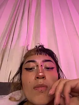 baby_akuma's Live XXX Chat