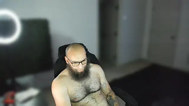 MastaWolfy Live XXX-chat