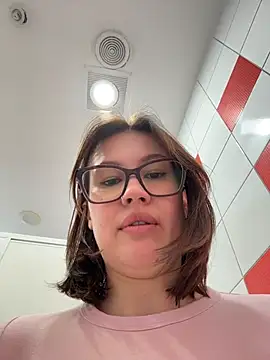 RinaCat's Live XXX Chat