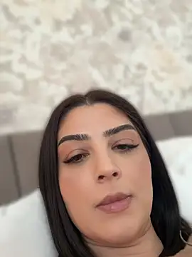 Chat +18 de Lexi_Storm ao vivo