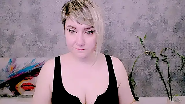 Živý XXX chat Djullia