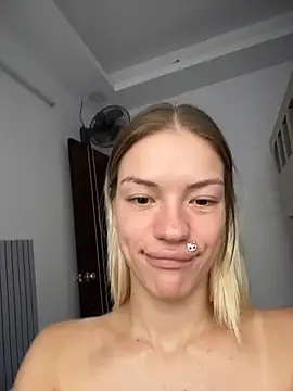 -Sexy_Barbie- Live XXX-chat