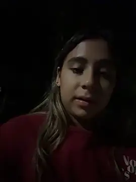 MelodyRey__ Adlı Modelin Canlı XXX Sohbeti