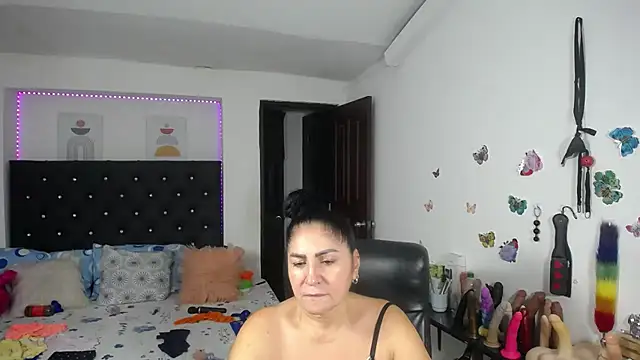 دردشة mature_bigboobs10 الجنسية المباشرة