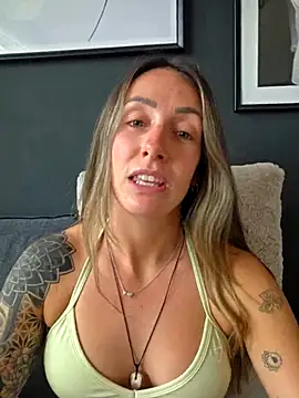 NicoleKaiser Webcam-Show