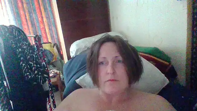 AllaSowinskaya's Live XXX Chat