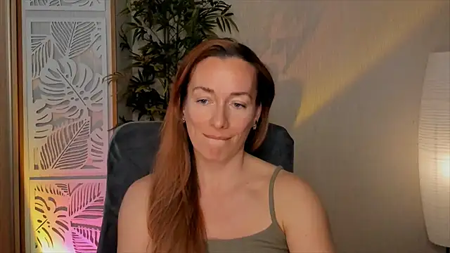 RebeccaMartinezのライブXXXチャット
