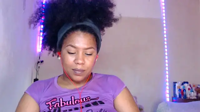 Chat +18 de cherry_cleou ao vivo