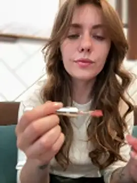Chat +18 de MariiD ao vivo