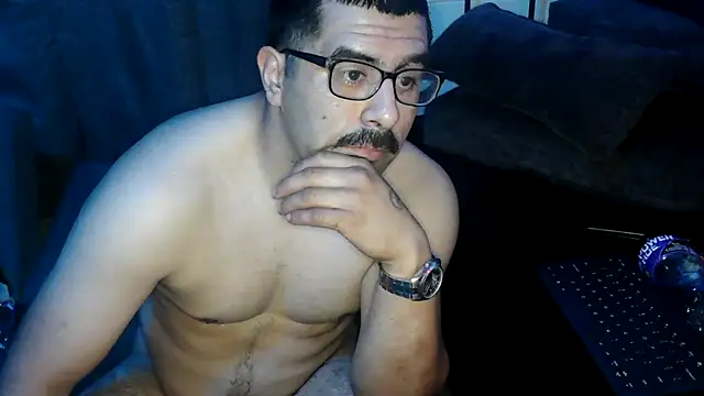 k1oudE's Webcam Show