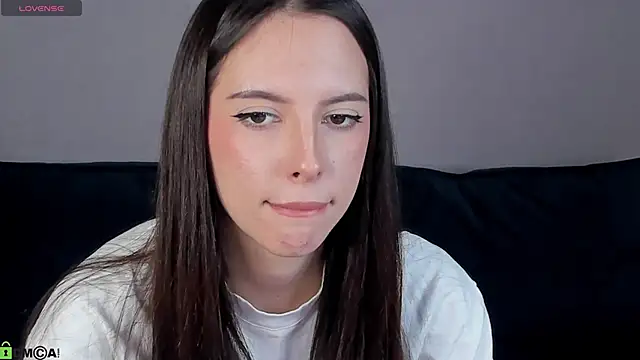 Онлайн чат XXX elise_robbie