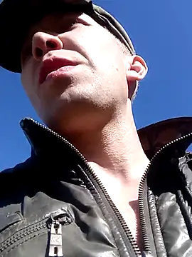 _uncle_Mitya-43_'s Webcam Show