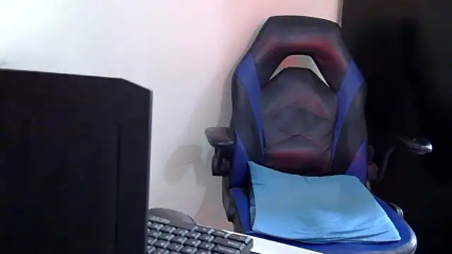 Darkkras' Live XXX Chat