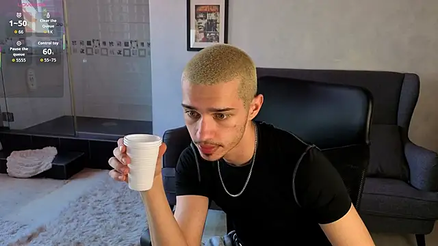 KaydenDrew's Live XXX Chat
