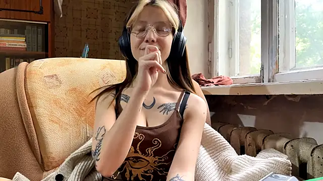 Chat XXX en directo de AliceGates