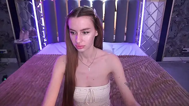 Snow_WhiteeeX Chat XXX in diretta