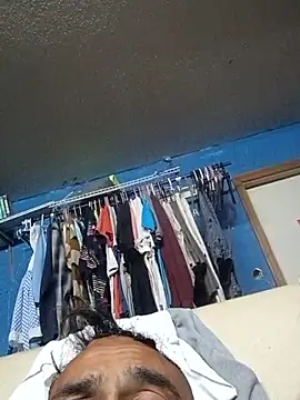 Clu83's Webcam Show