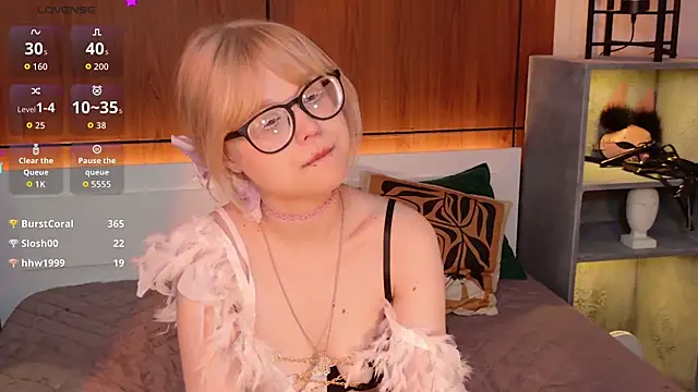 Онлайн чат XXX MoliQin