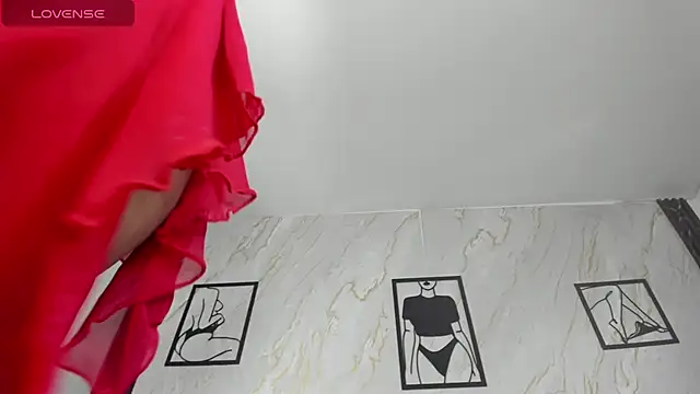 Kazsandraa 即時 XXX 聊天
