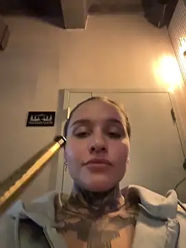 Chat XXX ao vivo de KishaMur