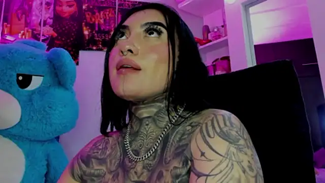 CloeeBeckam Live XXX-Chat