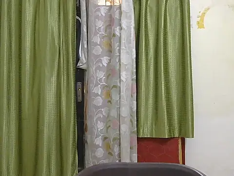Stubborndesiboy 网络视讯表演