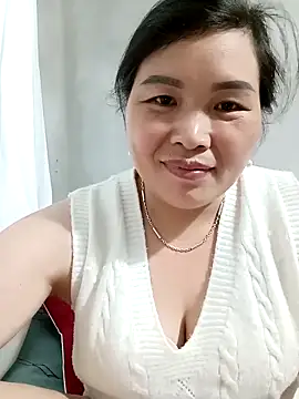 Chatroom XXX en direct de nana_nana99