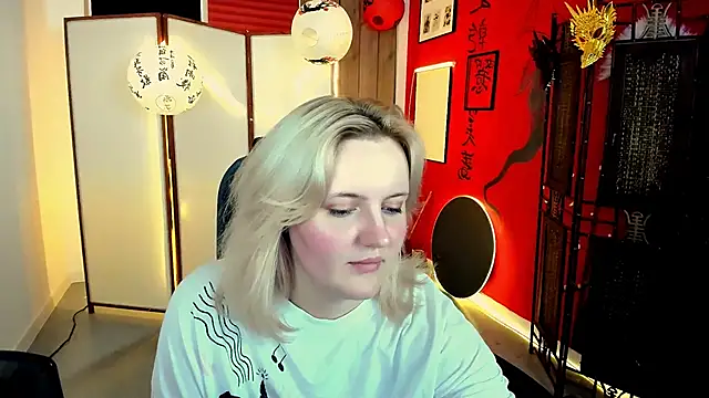 KathyBriggs Chat XXX in diretta