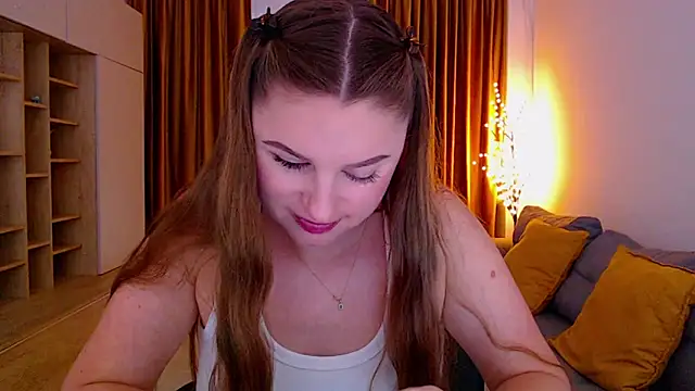 mia_bloomy Live XXX-chat