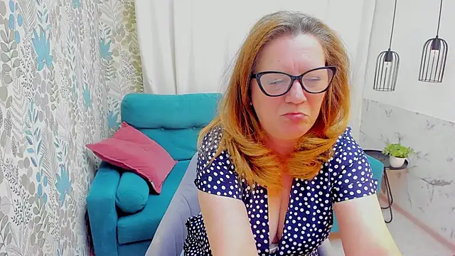 LeaPure's Live XXX Chat