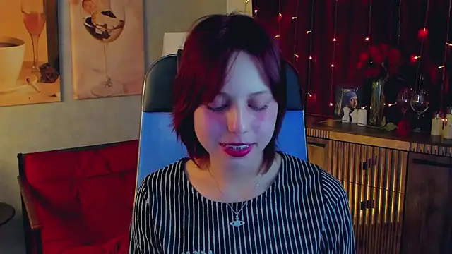 VivienneHebert: онлайн-секс-чат
