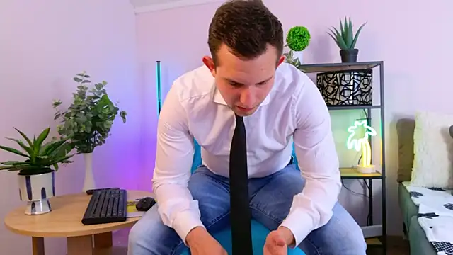 Jimmy_Doss – Naživo XXX chat