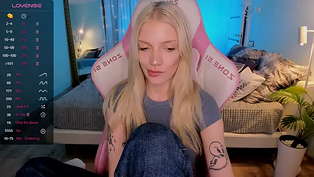 AnyaTaylor_ Live XXX Chat