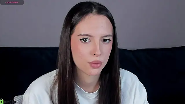 elise_robbie Chat XXX live